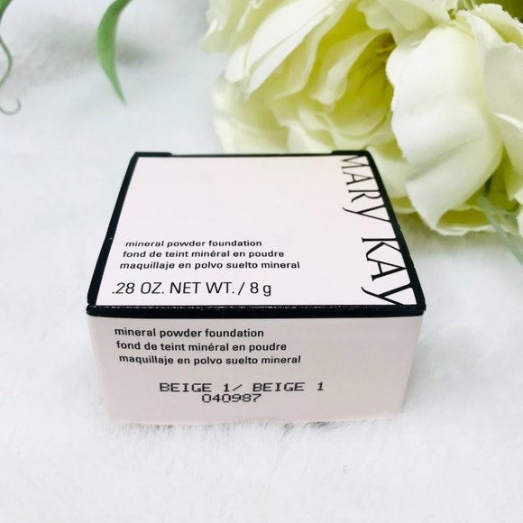 Mary Kay Mineral Powder Foundation, Beige 1 - Picture 3 of 10